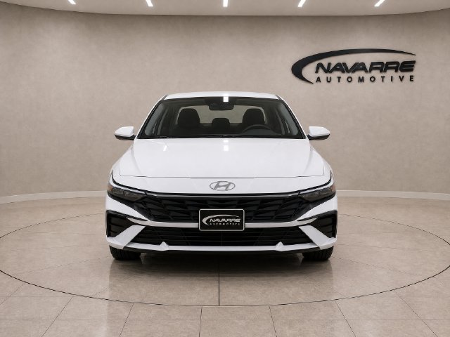 Certified 2026 Hyundai Elantra SE FWD image 2