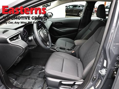Used 2025 Toyota Corolla LE FWD image 13