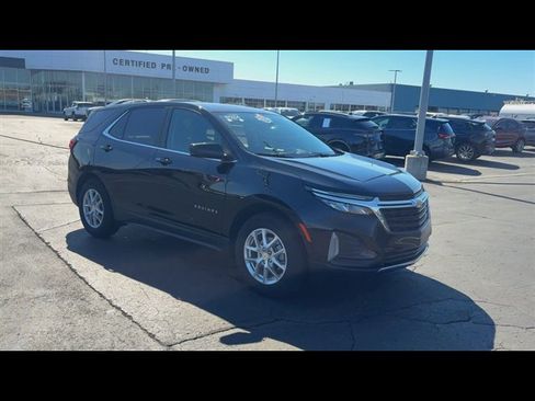 Certified 2024 Chevrolet Equinox LT w/ LPO, Floor Liner Package image 2