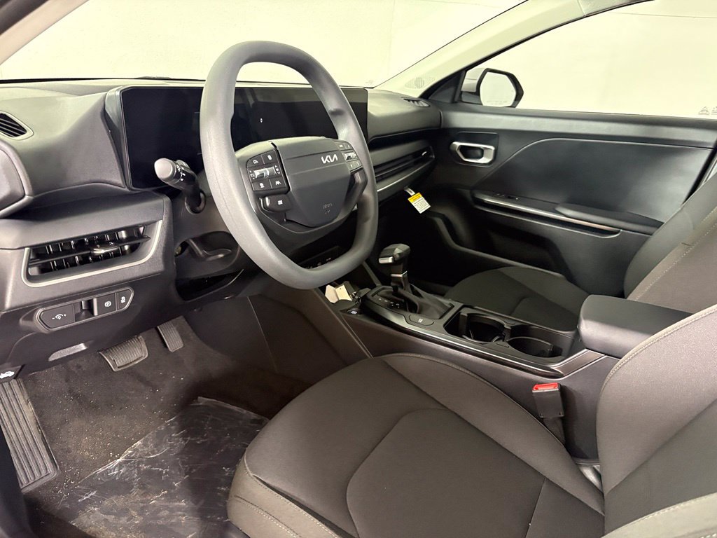 New 2026 Kia K4 FWD image 21