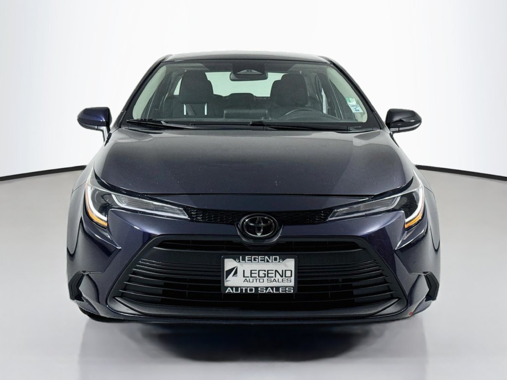 Used 2023 Toyota Corolla LE FWD image 3