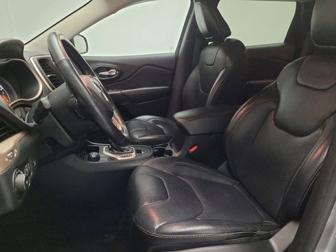 Used 2016 Jeep Cherokee Limited w/ Luxury Group image 17