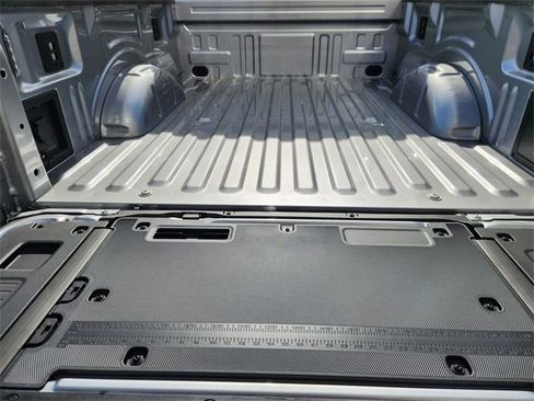 New 2026 Ford F150 Lariat w/ Equipment Group 502A High image 21