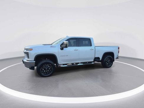 Used 2022 Chevrolet Silverado 2500 LTZ image 4