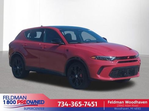 Used 2025 Dodge Hornet R/T w/ R/T Plus Package AWD/4WD image 1