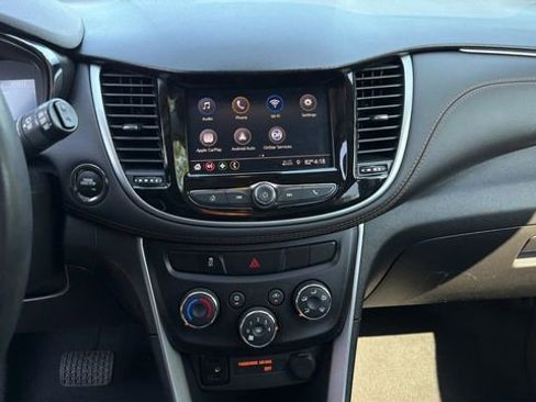 Used 2022 Chevrolet Trax LT w/ Sport Edition AWD/4WD image 25
