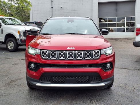 Used 2025 Jeep Compass Limited AWD/4WD image 20
