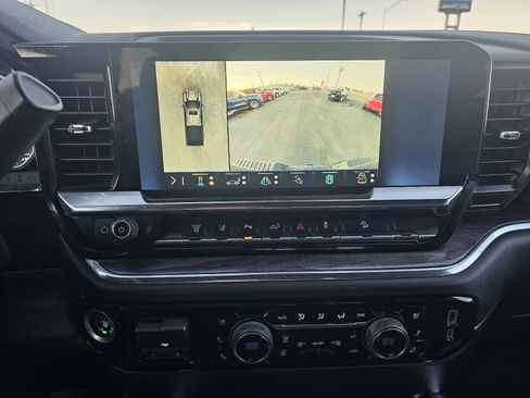 Used 2024 Chevrolet Silverado 2500 LTZ w/ LTZ Plus Package image 15