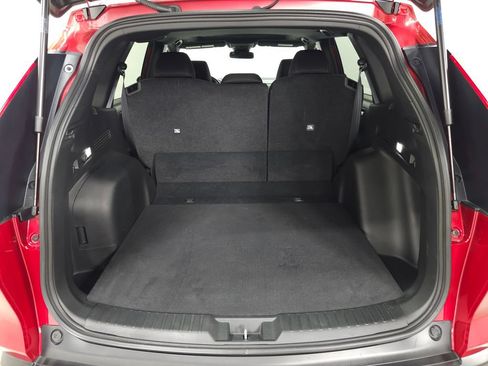 Used 2025 Honda CR-V Sport image 8