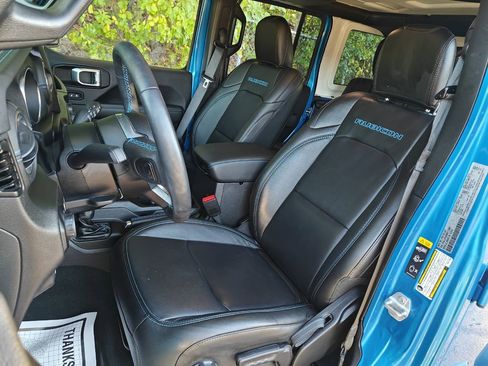 Used 2022 Jeep Wrangler Unlimited Rubicon 4xe w/ Cold Weather Group image 13