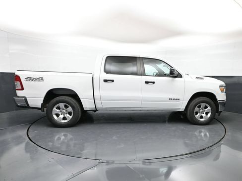 Used 2023 RAM 1500 Big Horn AWD/4WD image 32