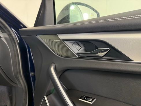 Used 2025 Jaguar F-PACE R-Dynamic S image 36