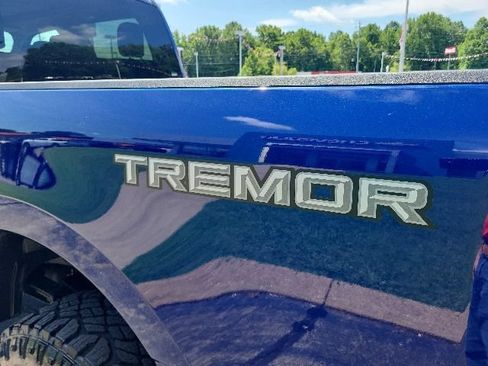 Used 2026 Ford F250 Lariat w/ Tremor Off-Road Package AWD/4WD image 17