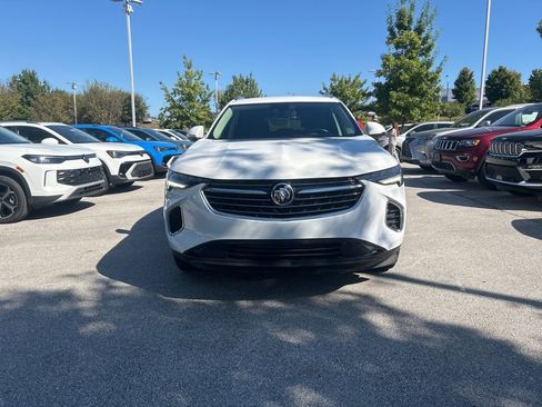 Used 2023 Buick Envision Essence image 2