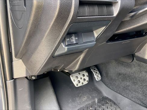 Used 2025 Toyota Tacoma TRD Sport RWD image 36