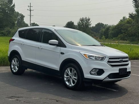 Certified 2019 Ford Escape SE AWD/4WD image 6