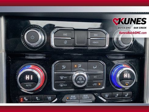 Used 2023 GMC Yukon Denali image 20