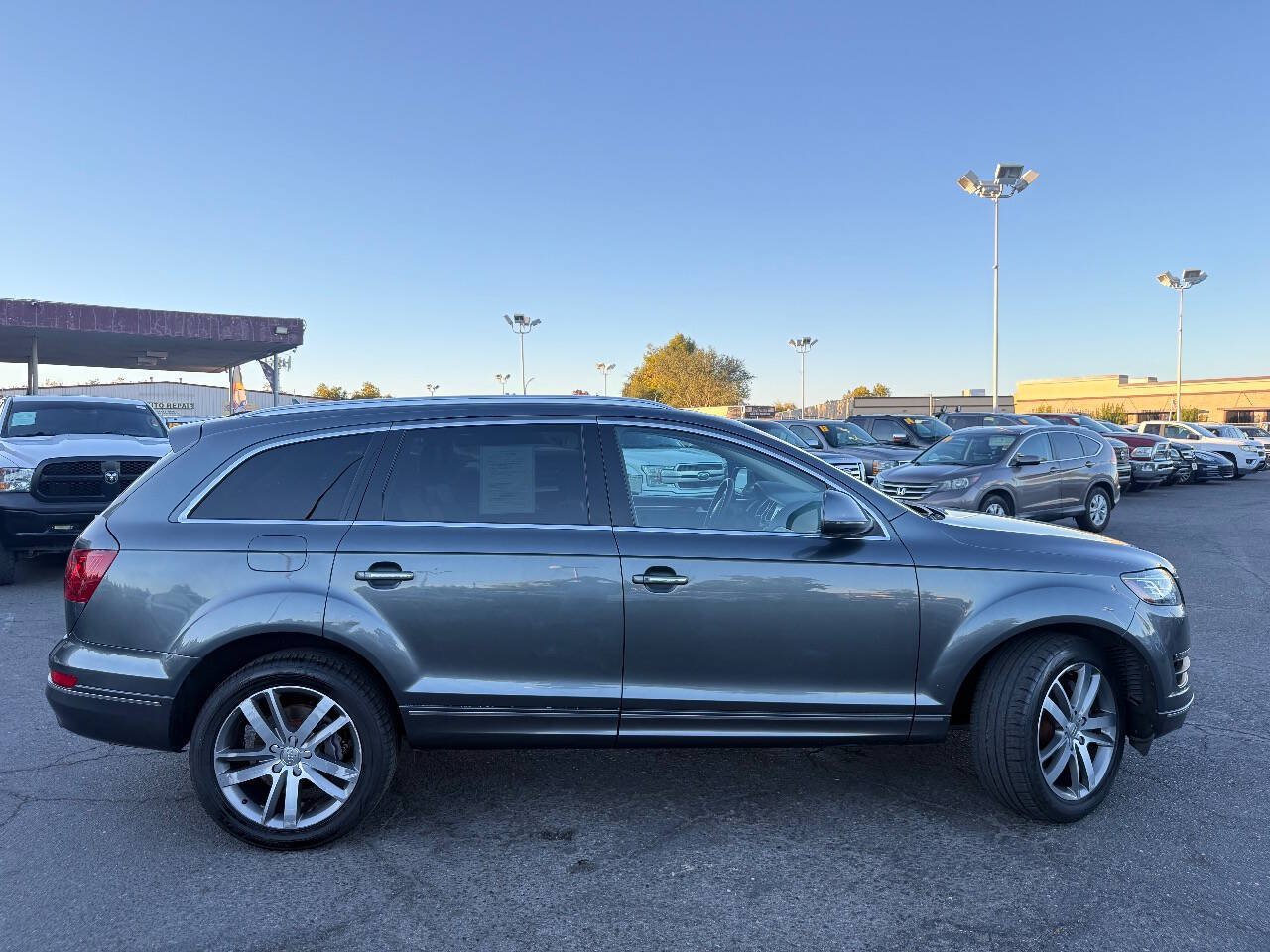 Used 2015 Audi Q7 3.0T Premium Plus w/ Premium Plus Package AWD/4WD image 8