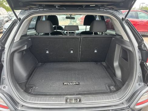 Used 2018 Hyundai Kona SEL image 21