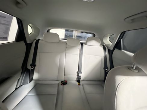 Used 2025 Hyundai Kona SEL FWD image 32