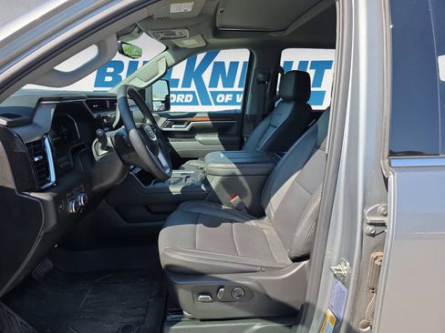 Used 2026 GMC Sierra 2500 Denali w/ Technology Package AWD/4WD image 9