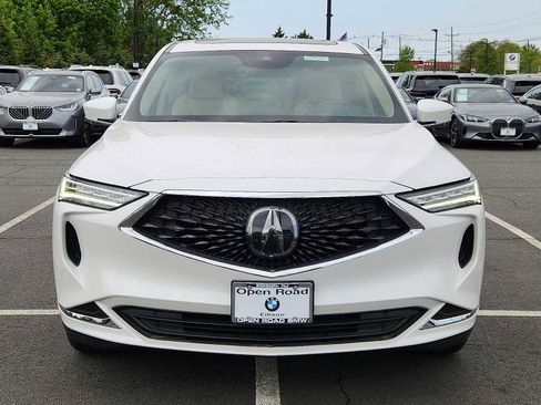 Used 2023 Acura MDX SH-AWD image 2
