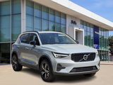 New 2026 Volvo XC40 B4 Core image 2