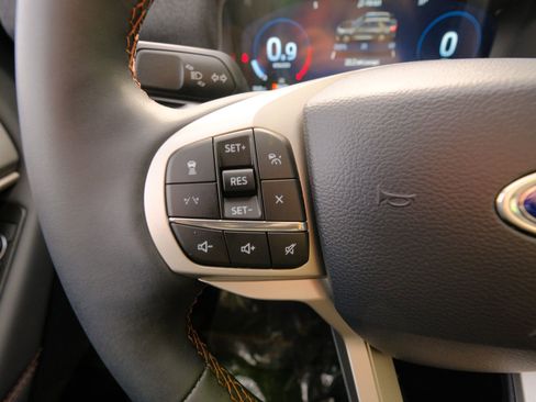 New 2026 Ford Explorer Active w/ Active Comfort Package image 39