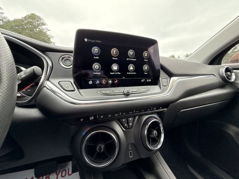 Used 2023 Chevrolet Blazer LT w/ Convenience Package image 16