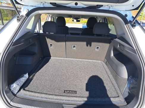 New 2026 Volkswagen Tiguan S image 12
