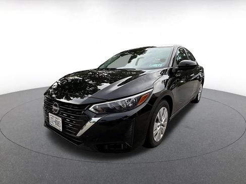 Used 2025 Nissan Sentra S FWD image 7