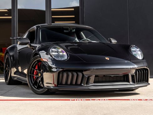Certified 2026 Porsche 911 Carrera 4 GTS AWD/4WD image 6