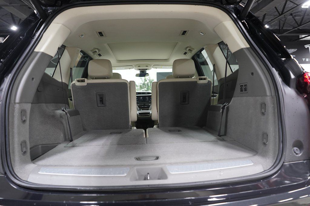 Used 2020 Cadillac XT6 Premium Luxury AWD/4WD image 25