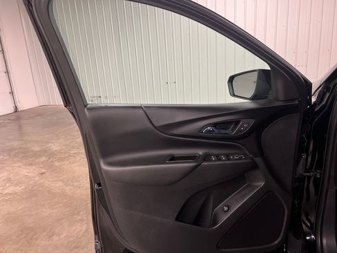 Certified 2021 Chevrolet Equinox LT AWD/4WD image 15