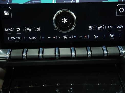 New 2026 GMC Yukon Denali w/ Denali Reserve Package AWD/4WD image 46