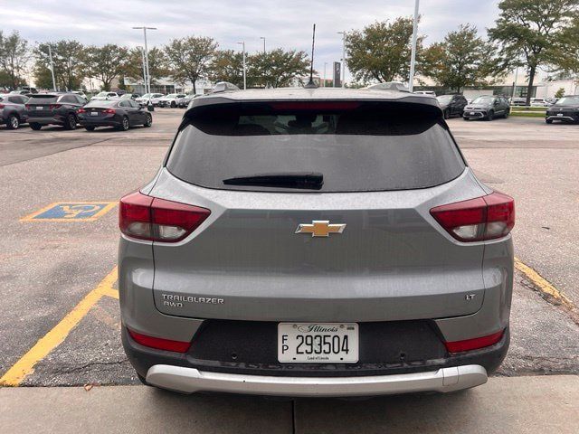 Used 2025 Chevrolet TrailBlazer LT w/ Driver Confidence Package AWD/4WD image 4