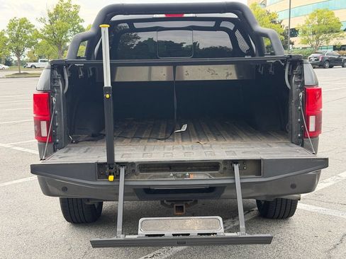 Used 2018 Ford F150 Platinum w/ Equipment Group 701A Luxury AWD/4WD image 8