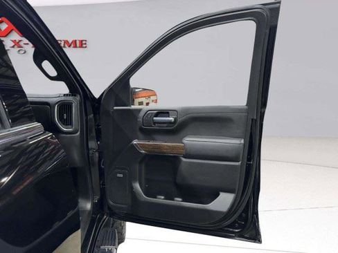 Used 2021 Chevrolet Silverado 1500 High Country w/ Z71 Off-Road Package AWD/4WD image 48