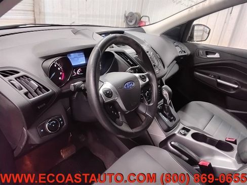 Used 2014 Ford Escape SE image 12