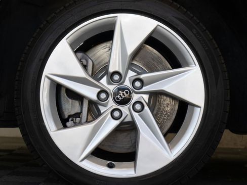 Used 2021 Audi Q3 2.0T Premium w/ Convenience Package AWD/4WD image 10
