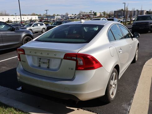 Used 2012 Volvo S60 T5 w/ Climate Pkg image 10