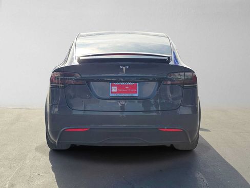 Used 2022 Tesla Model X AWD/4WD image 4