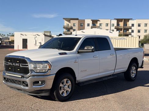 Used 2019 RAM 3500 Big Horn image 7