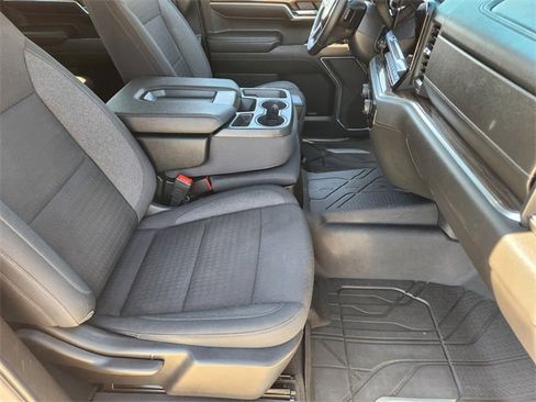 Used 2023 Chevrolet Silverado 1500 LT image 15