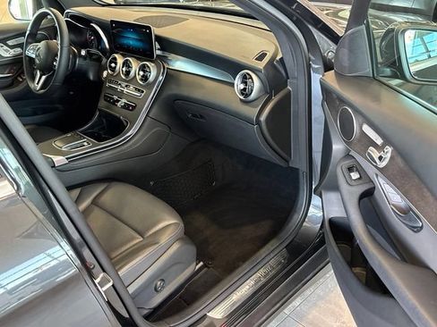Used 2020 Mercedes-Benz GLC 300 image 28