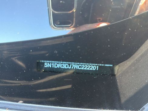 Used 2024 Nissan Pathfinder Platinum w/ Cargo Package AWD/4WD image 29