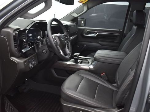 Used 2024 Chevrolet Silverado 1500 LTZ w/ LPO, Dark Essentials Package AWD/4WD image 18