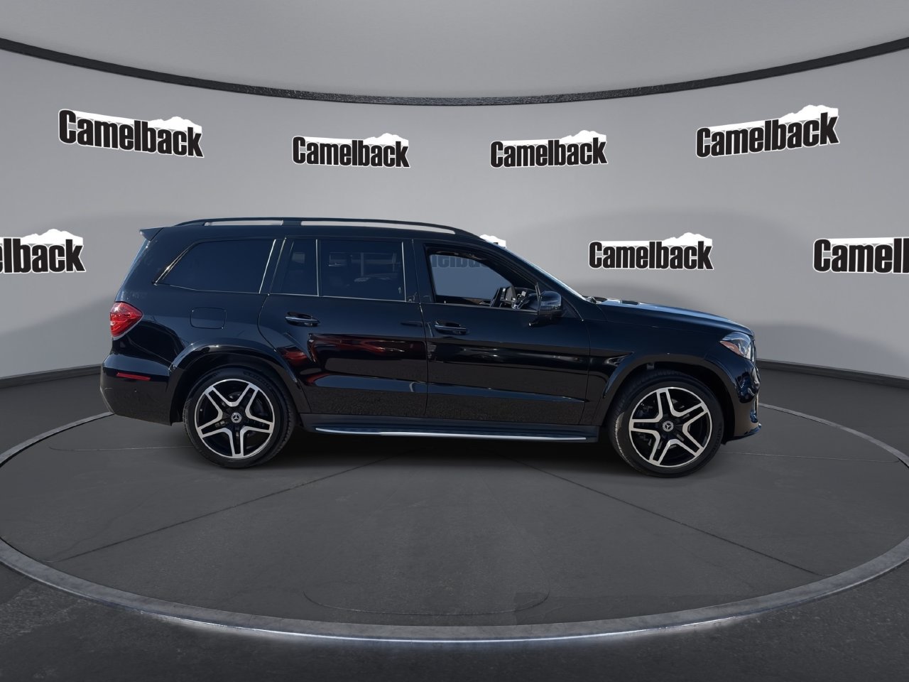 Used 2018 Mercedes-Benz GLS 550 4MATIC image 8