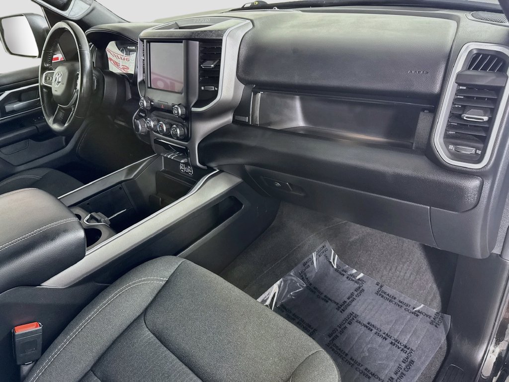Used 2022 RAM 1500 Big Horn AWD/4WD image 30