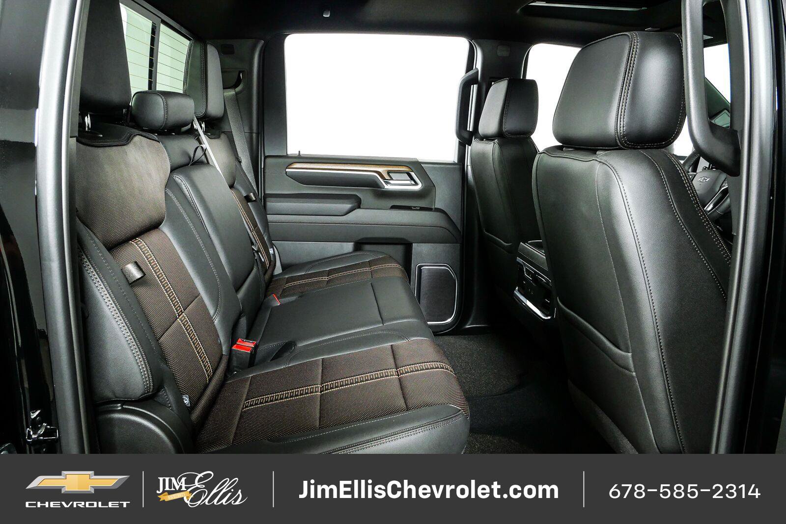 New 2026 Chevrolet Silverado 2500 High Country w/ Midnight Edition AWD/4WD image 23